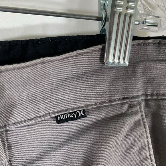 Hurley Chino Shorts Men's 38 Grey Cotton Blend Pockets 9" Inseam Button - Picture 2 of 10